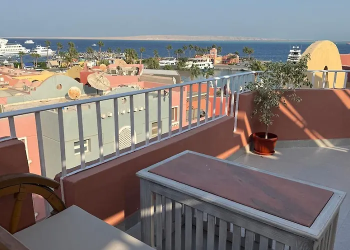 Private Rooftop Two Bedroom Seaview Panorama